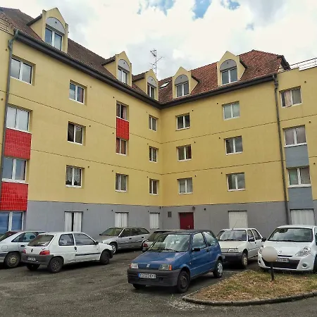 Sleep In - Parking - Centre Апартаменты